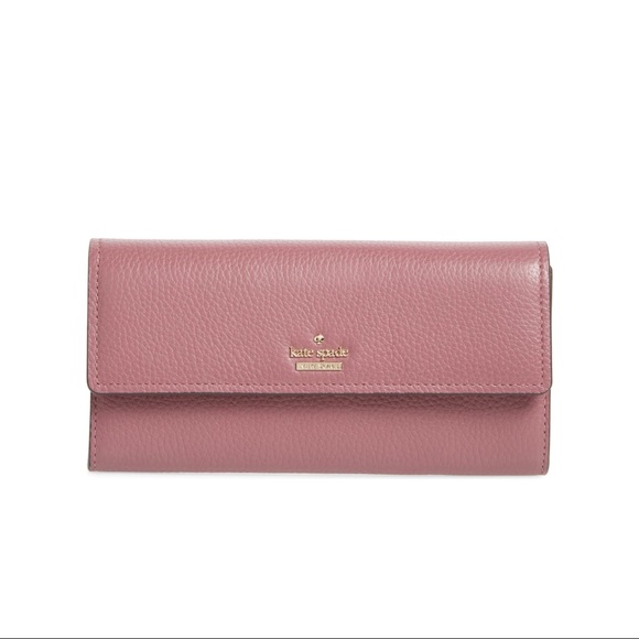 kate spade Handbags - NWOT Kate Spade New York Kinsley pebbled wallet